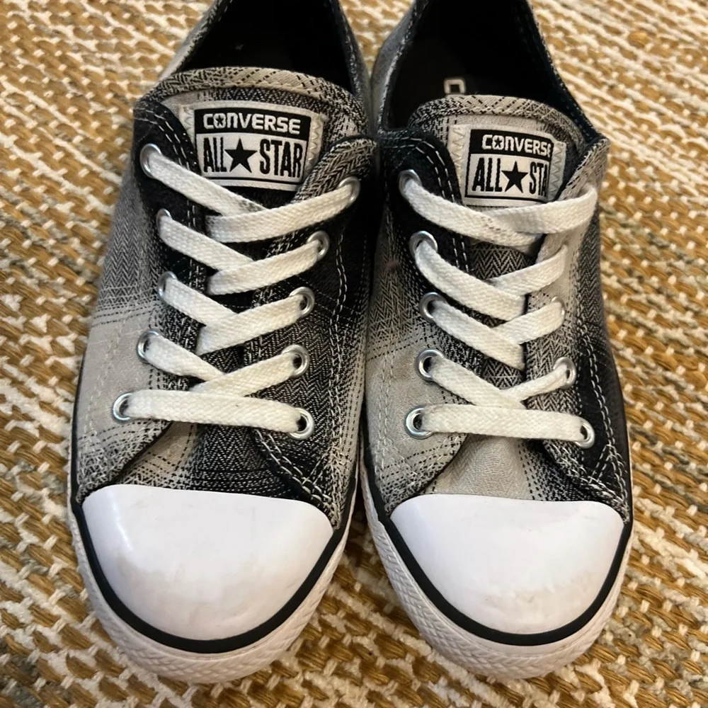 Converse Black and White Plaid Womens Size 6 - Picture 2 of 7